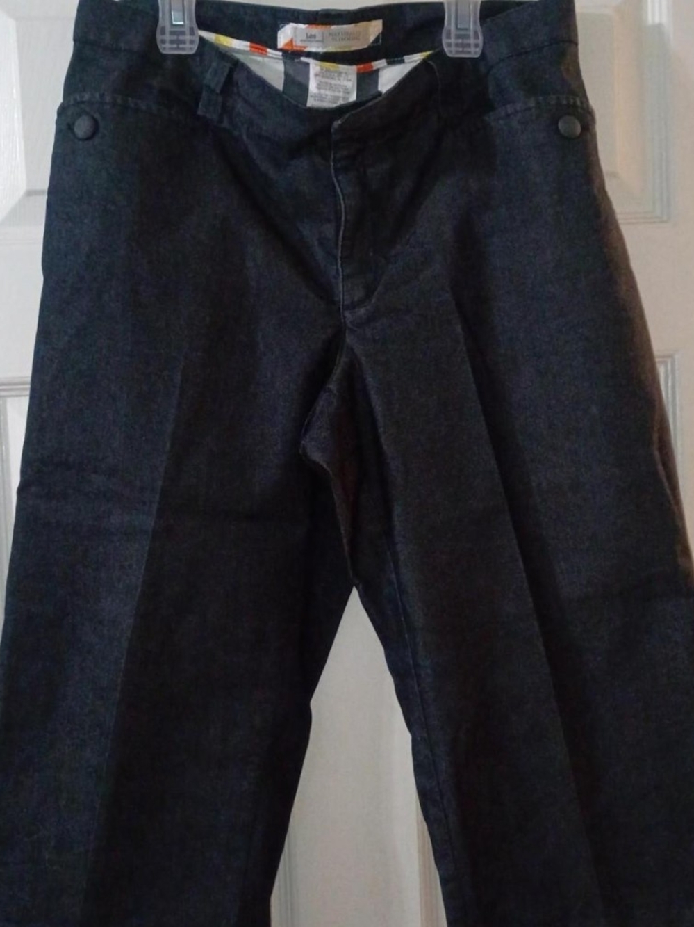 Lee Naturally Slimming Dark Indigo Capri